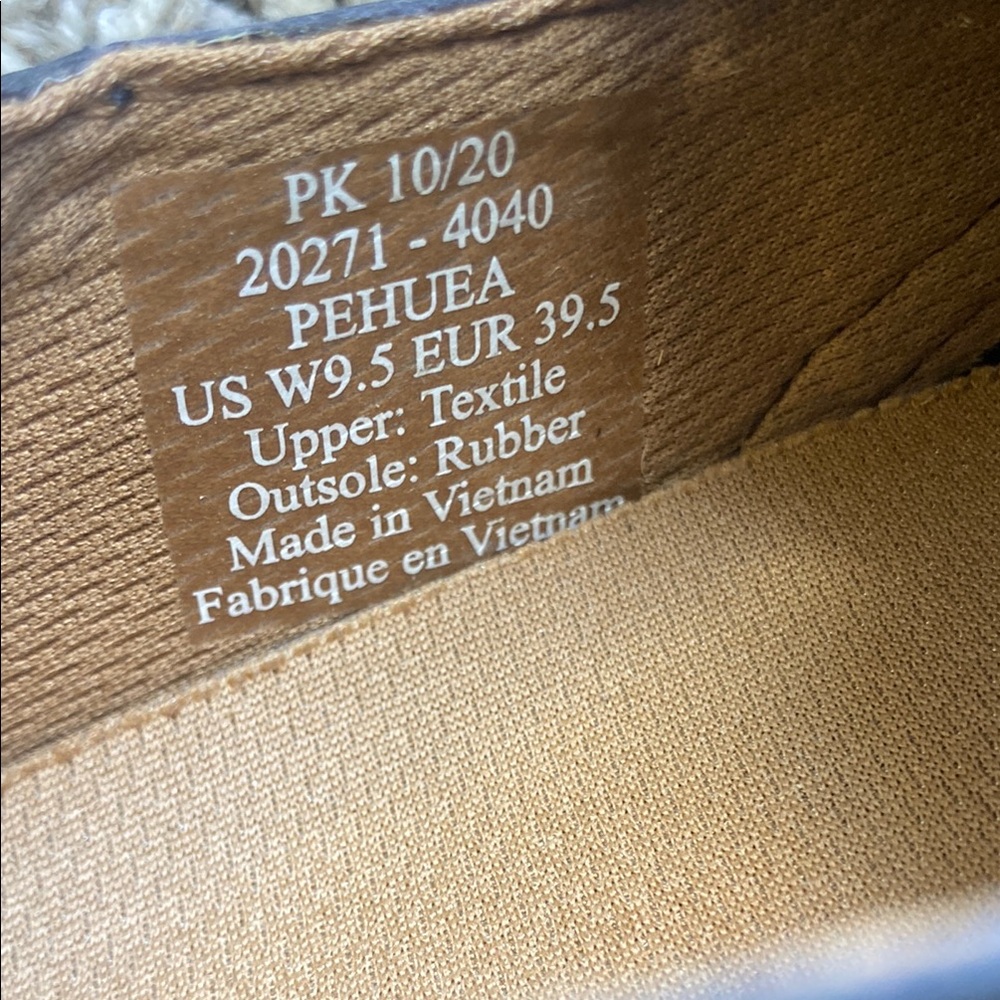 NWOT Olukai Pehuea Women’s Breathable Slip On Sneakers Black - Picture 3 of 5